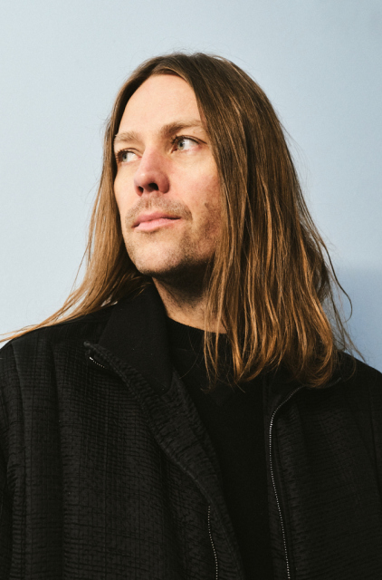 Robert Ames